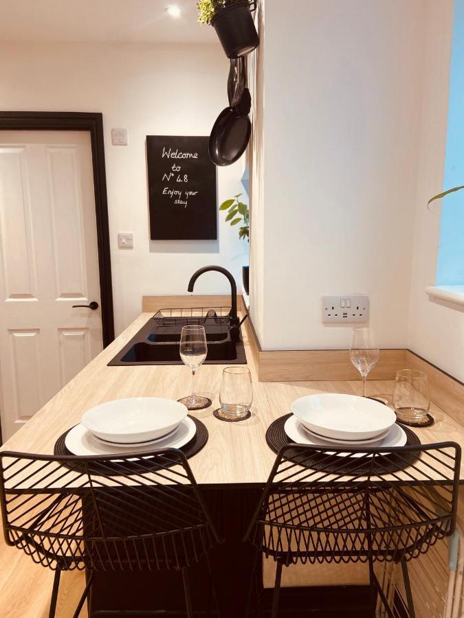 Apartment On The Hoe & Coastal Path With Free Parking Plymouth Exterior photo