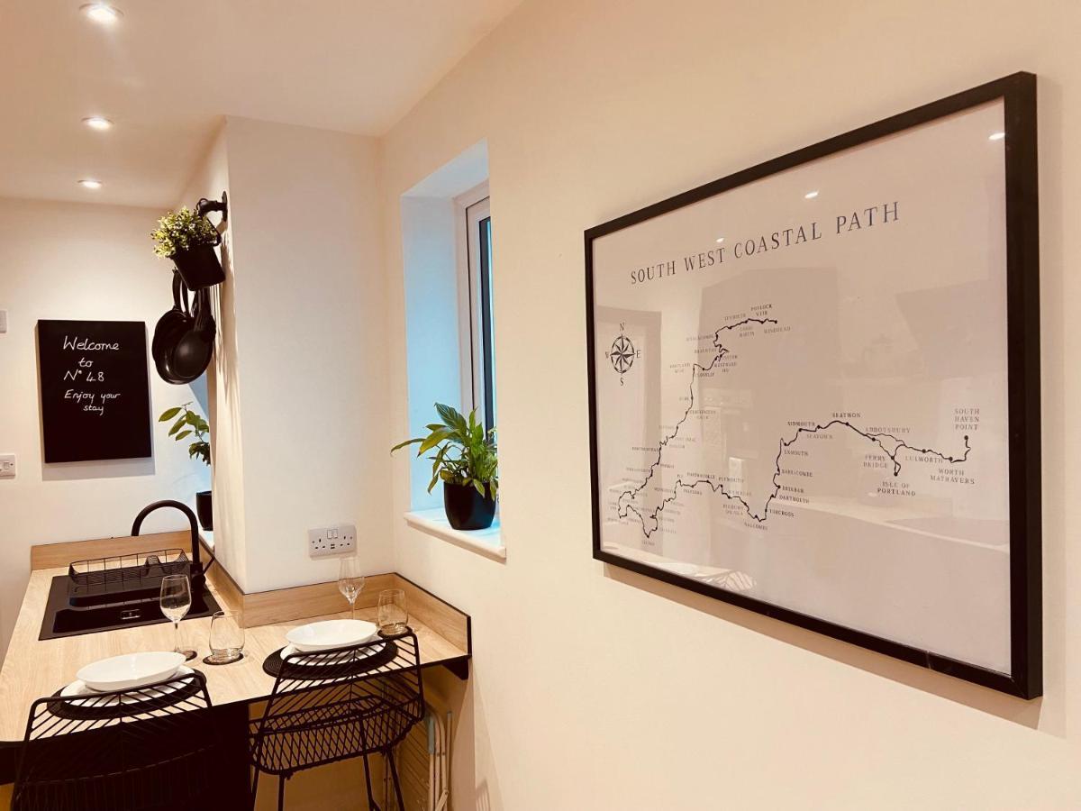 Apartment On The Hoe & Coastal Path With Free Parking Plymouth Exterior photo